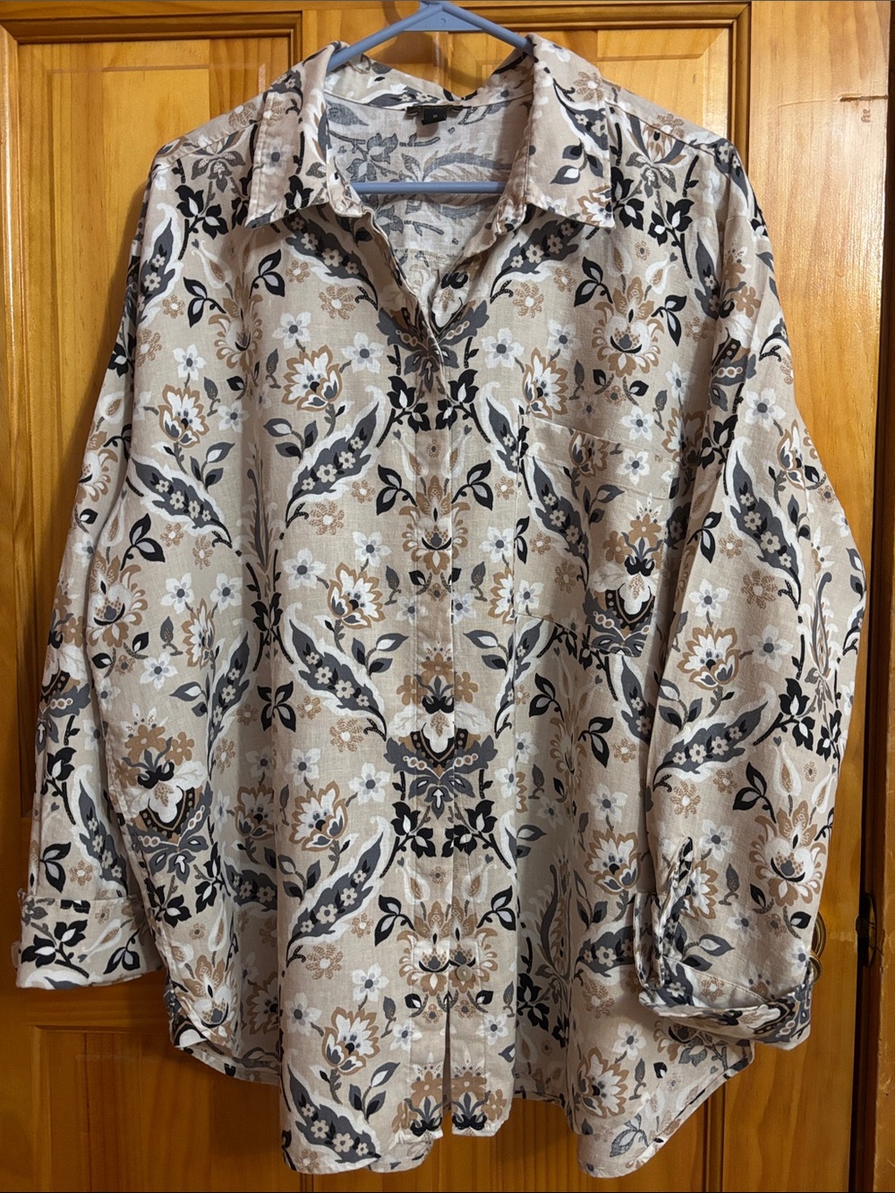 Ann Taylor Beige Cream and Black Floral Button-Down linen Shirt